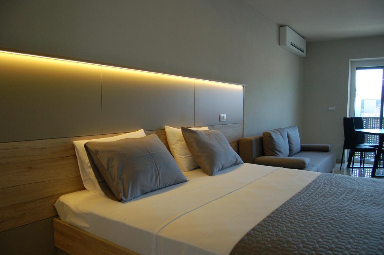 Rooms And Apartments Lisjak Koper Extérieur photo